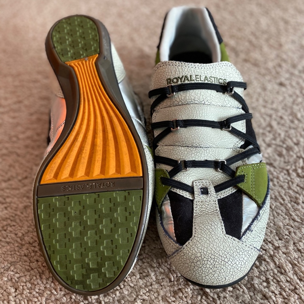 Royal Elastics shoes